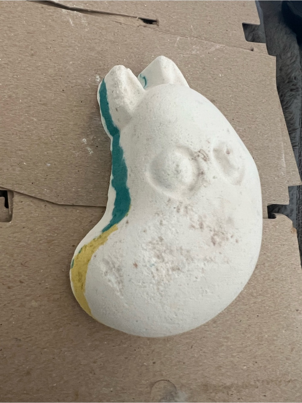 LUSH MOOMINTROLL BATH BOMB BRAND NEW